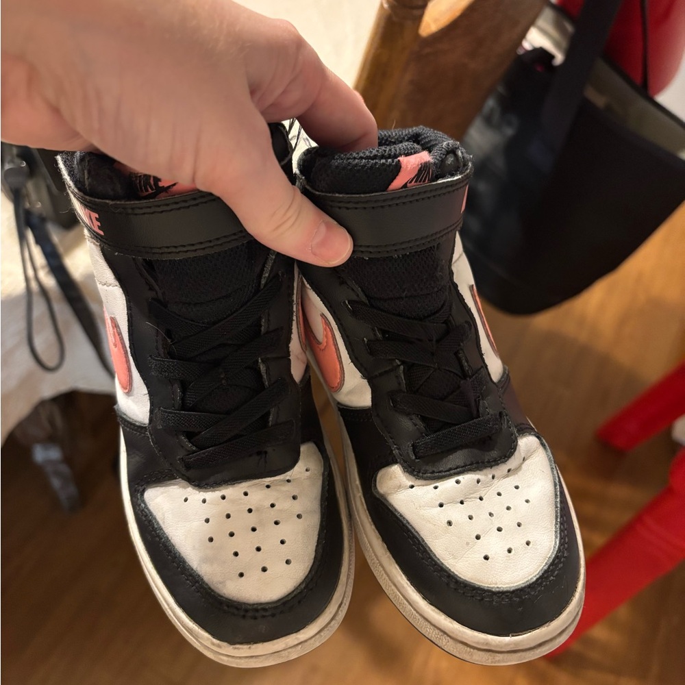Nike Kids Black and White Sneakers with Pink Accents
